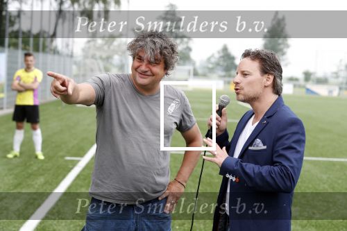 Durgerdam 31 mei 2018 
Presentatie Cast Allstars , Cast: Kees Boot, Lucas Hamming, Levi van Kempen, Jim Bakkum, Urvin Monte, Mike Weerts, Jasper Demollin, Alex Hendrickx en Bart van den Donker tijdens de perspresentatie van All Stars de Musical bij voetbalvereniging DRC te Durgerdam. Ook aanwezig Jean v d Velde Thomas Acda Frank Lammers Frederik Brom Cas Jansen en Yannick v d Velde.