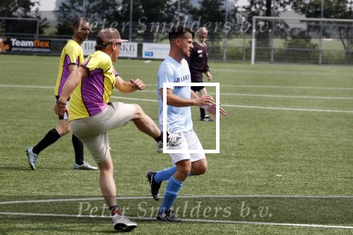 Durgerdam 31 mei 2018 
Presentatie Cast Allstars , Cast: Kees Boot, Lucas Hamming, Levi van Kempen, Jim Bakkum, Urvin Monte, Mike Weerts, Jasper Demollin, Alex Hendrickx en Bart van den Donker tijdens de perspresentatie van All Stars de Musical bij voetbalvereniging DRC te Durgerdam. Ook aanwezig Jean v d Velde Thomas Acda Frank Lammers Frederik Brom Cas Jansen en Yannick v d Velde.