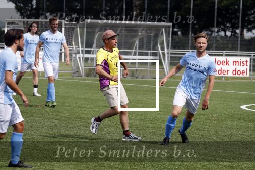 Durgerdam 31 mei 2018 
Presentatie Cast Allstars , Cast: Kees Boot, Lucas Hamming, Levi van Kempen, Jim Bakkum, Urvin Monte, Mike Weerts, Jasper Demollin, Alex Hendrickx en Bart van den Donker tijdens de perspresentatie van All Stars de Musical bij voetbalvereniging DRC te Durgerdam. Ook aanwezig Jean v d Velde Thomas Acda Frank Lammers Frederik Brom Cas Jansen en Yannick v d Velde.