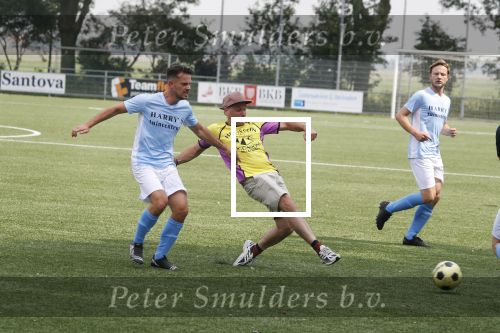 Durgerdam 31 mei 2018 
Presentatie Cast Allstars , Cast: Kees Boot, Lucas Hamming, Levi van Kempen, Jim Bakkum, Urvin Monte, Mike Weerts, Jasper Demollin, Alex Hendrickx en Bart van den Donker tijdens de perspresentatie van All Stars de Musical bij voetbalvereniging DRC te Durgerdam. Ook aanwezig Jean v d Velde Thomas Acda Frank Lammers Frederik Brom Cas Jansen en Yannick v d Velde.