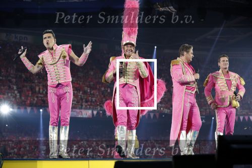 Amsterdam 26 mei 2018
Toppers in de Johan Cruijff arena met Jan Smit Gerard Joling Jeroen v d Boom en Rene Froger.