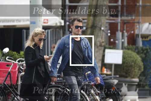 Amsterdam 10 april 2018
Gigi ravelli met haar man Roger Hodenius in Amsterdam zuid.