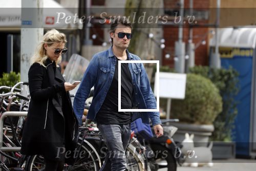 Amsterdam 10 april 2018
Gigi ravelli met haar man Roger Hodenius in Amsterdam zuid.