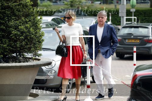 Amsterdam 28 mei 2018
Harry Mens met (goede) vriendin Aga op de pc hooftstraat en bij het hilton Hotel.