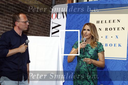 Amsterdam 7 juni 2018
Presentatie nieuwe boek Heleen v Royen in het college Hotel. Heleen met uitgever