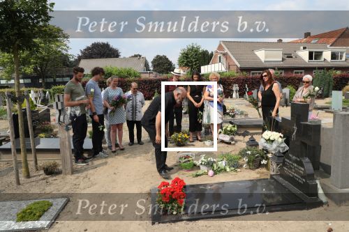 Sint Michielsgestel , 9 Juni 2018
Herdenking 1 jaar obverlijden Sandra Reemer
frenk.reemer@hex40.com