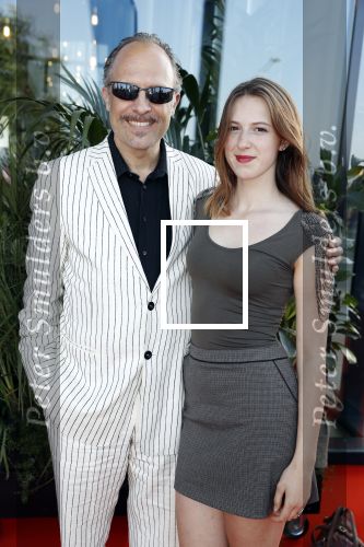 Amsterdam 5 juni 2018
Premiere Jurassic world in het amsterdam theater. Hugo Metsers met dochter