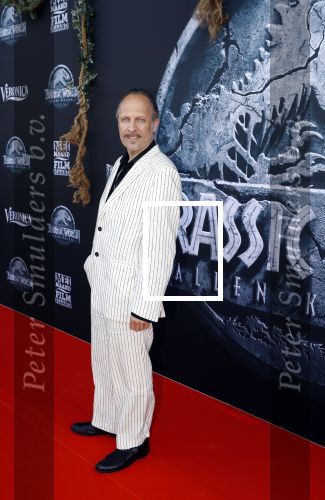 Amsterdam 5 juni 2018
Premiere Jurassic world in het amsterdam theater. Hugo Metsers met dochter