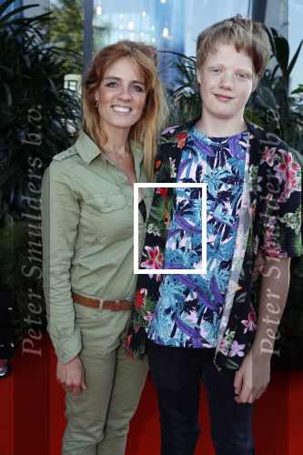 Amsterdam 5 juni 2018
Premiere Jurassic world in het amsterdam theater. ilse Warringa met zoon