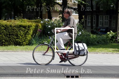 Amsterdam 11 mei 2018 
Ivo Niehe op zijn (dames)fiets