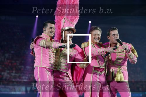 Amsterdam 26 mei 2018
Toppers in de Johan Cruijff arena met Jan Smit Gerard Joling Jeroen v d Boom en Rene Froger.
