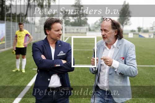 Durgerdam 31 mei 2018 
Presentatie Cast Allstars , Cast: Kees Boot, Lucas Hamming, Levi van Kempen, Jim Bakkum, Urvin Monte, Mike Weerts, Jasper Demollin, Alex Hendrickx en Bart van den Donker tijdens de perspresentatie van All Stars de Musical bij voetbalvereniging DRC te Durgerdam. Ook aanwezig Jean v d Velde Thomas Acda Frank Lammers Frederik Brom Cas Jansen en Yannick v d Velde.