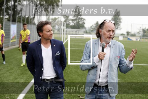 Durgerdam 31 mei 2018 
Presentatie Cast Allstars , Cast: Kees Boot, Lucas Hamming, Levi van Kempen, Jim Bakkum, Urvin Monte, Mike Weerts, Jasper Demollin, Alex Hendrickx en Bart van den Donker tijdens de perspresentatie van All Stars de Musical bij voetbalvereniging DRC te Durgerdam. Ook aanwezig Jean v d Velde Thomas Acda Frank Lammers Frederik Brom Cas Jansen en Yannick v d Velde.