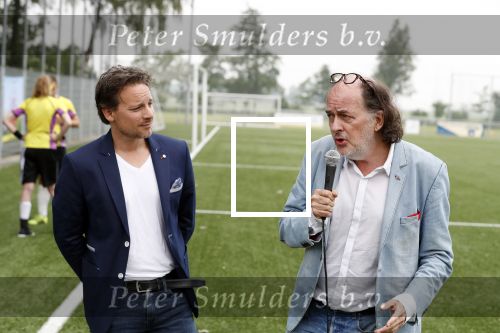 Durgerdam 31 mei 2018 
Presentatie Cast Allstars , Cast: Kees Boot, Lucas Hamming, Levi van Kempen, Jim Bakkum, Urvin Monte, Mike Weerts, Jasper Demollin, Alex Hendrickx en Bart van den Donker tijdens de perspresentatie van All Stars de Musical bij voetbalvereniging DRC te Durgerdam. Ook aanwezig Jean v d Velde Thomas Acda Frank Lammers Frederik Brom Cas Jansen en Yannick v d Velde.