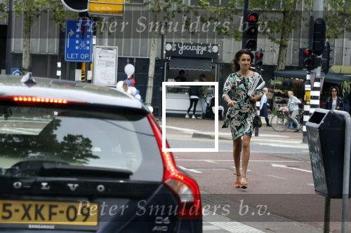 Amsterdam / Loosdrecht 12 mei 2018
Jeroen Pauw en zijn vriendin Zoe doen boodschappen in Amsterdam waarna ze naar hun boot in Loosdrecht rijden.