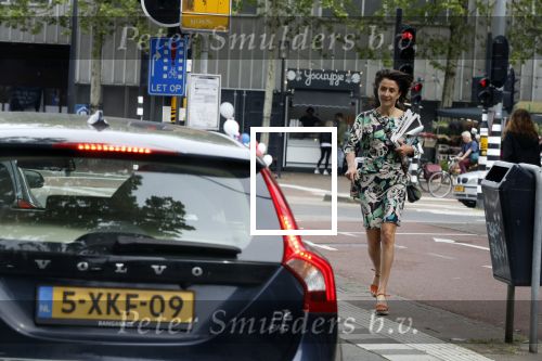 Amsterdam / Loosdrecht 12 mei 2018
Jeroen Pauw en zijn vriendin Zoe doen boodschappen in Amsterdam waarna ze naar hun boot in Loosdrecht rijden.