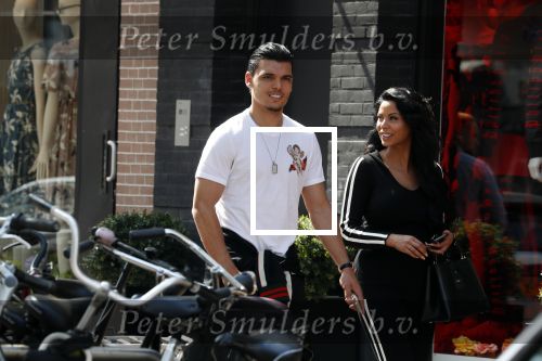 Amsterdam 23 mei 2018
Voetballer van het Nederlands elftal Karim Rekik met zijn vriendin presentatrice Dounia Rijkschroeff op de pc hooftstraat.