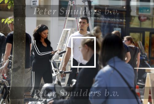 Amsterdam 23 mei 2018
Voetballer van het Nederlands elftal Karim Rekik met zijn vriendin presentatrice Dounia Rijkschroeff op de pc hooftstraat.