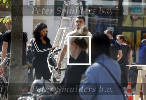 Amsterdam 23 mei 2018
Voetballer van het Nederlands elftal Karim Rekik met zijn vriendin presentatrice Dounia Rijkschroeff op de pc hooftstraat.