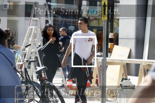 Amsterdam 23 mei 2018
Voetballer van het Nederlands elftal Karim Rekik met zijn vriendin presentatrice Dounia Rijkschroeff op de pc hooftstraat.