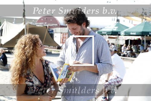 Amsterdam 31 mei 2018
Boekpresentatie Katja Schuurman â€œKatja was Hierâ€. Katja met partner/vriend Freek van Noortwijk
