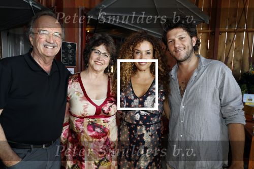 Amsterdam 31 mei 2018
Boekpresentatie Katja Schuurman â€œKatja was Hierâ€ katja met Freek van Noortwijk  en haar ouders