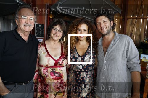 Amsterdam 31 mei 2018
Boekpresentatie Katja Schuurman â€œKatja was Hierâ€ katja met Freek van Noortwijk  en haar ouders