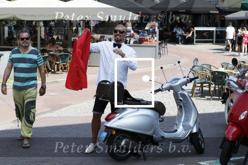 Amsterdam 7 juni 2018
Maik de Boer met zijn vespa scooter.