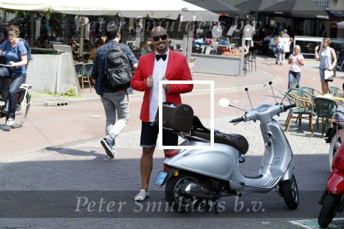 Amsterdam 7 juni 2018
Maik de Boer met zijn vespa scooter.