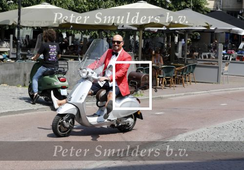 Amsterdam 7 juni 2018
Maik de Boer met zijn vespa scooter.