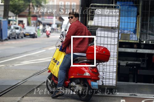 Amsterdam 25 mei 2018
Martijn Krabbe op zijn vespa scooter.