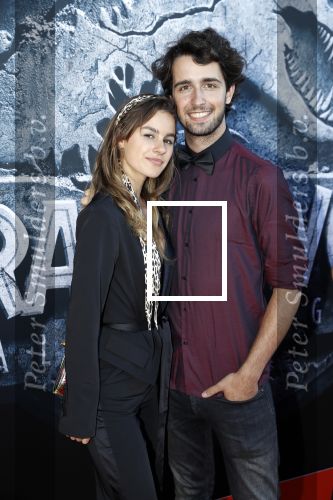 Amsterdam 5 juni 2018
Premiere Jurassic world in het amsterdam theater. May Hollerman en Merijn Oerlemans