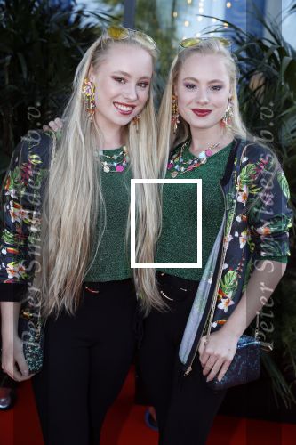 Amsterdam 5 juni 2018
Premiere Jurassic world in het amsterdam theater. Mylene en Rosanne Waalewijn
