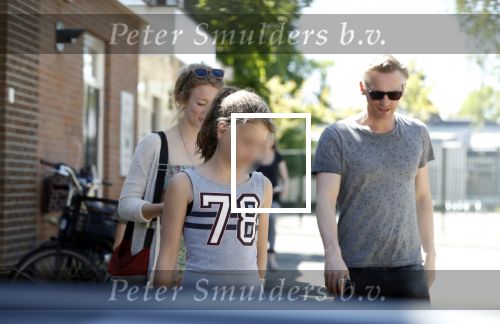 Maarssen  7 mei 2018
Noortje Herelaar (zwanger ) en Barry Atsma met zijn kinderen bij verloskundige