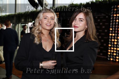 Amsterdam 24 mei 2018
FHM 500 uitreiking in de Adam Toren. Nour Mens met Sterre van Steen