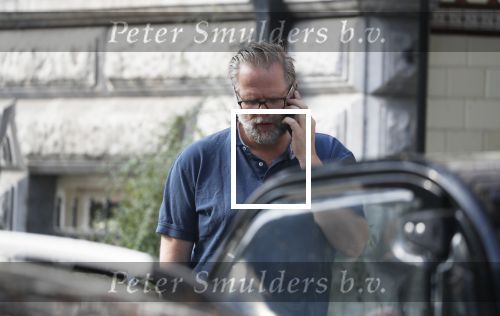 Amsterdam 25 mei 2018
Patrick Stoof bellend op straat.