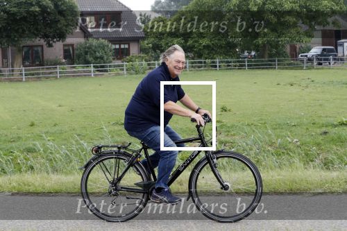 Loenen aan de Vecht 2 juni 2018
Paul fagel op de fiets.