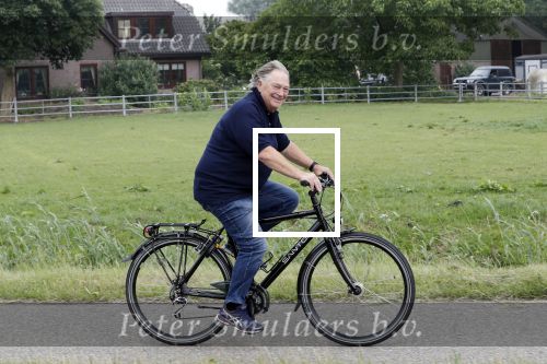 Loenen aan de Vecht 2 juni 2018
Paul fagel op de fiets.