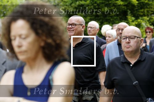 Amsterdam 24 mei 2018
Begrafenis Natascha Emanuels op begraafplaats zorgvlied. Paul de Leeuw