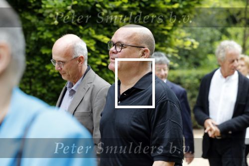 Amsterdam 24 mei 2018
Begrafenis Natascha Emanuels op begraafplaats zorgvlied. Paul de Leeuw