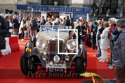 Brescia 15 mei 2018
Prins Pieter Christiaan doe mee met de Mille Miglia. Hij rijdt samen met de hr Hulsbergen