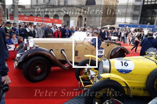 Brescia 15 mei 2018
Prins Pieter Christiaan doe mee met de Mille Miglia. Hij rijdt samen met de hr Hulsbergen
