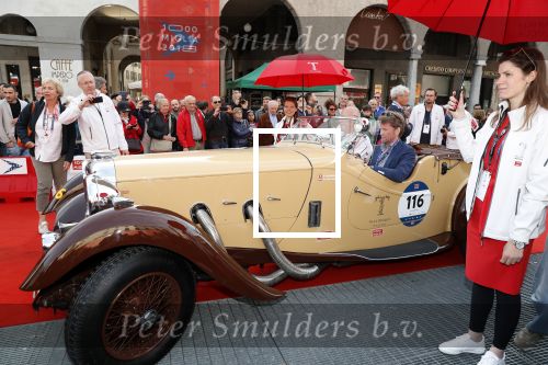 Brescia 15 mei 2018
Prins Pieter Christiaan doe mee met de Mille Miglia. Hij rijdt samen met de hr Hulsbergen