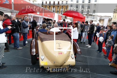 Brescia 15 mei 2018
Prins Pieter Christiaan doe mee met de Mille Miglia. Hij rijdt samen met de hr Hulsbergen