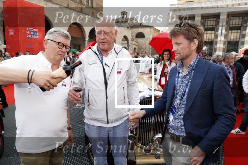 Brescia 15 mei 2018
Prins Pieter Christiaan doe mee met de Mille Miglia. Hij rijdt samen met de hr Hulsbergen