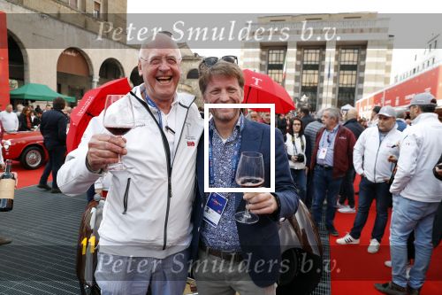 Brescia 15 mei 2018
Prins Pieter Christiaan doe mee met de Mille Miglia. Hij rijdt samen met de hr Hulsbergen