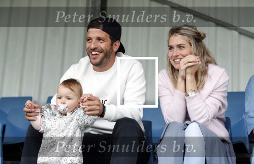 Beverwijk, 2 Juni 2018
Jaarlijks terugkerend voetbaltoernooi Rafael v d Vaart.
Beverwijk, 2 Juni 2018
Jaarlijks terugkerend voetbaltoernooi Rafael v d Vaart.
Rafael v d Vaart, Estavana Polman en Jesslynn v d Vaart