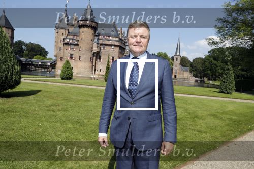 Haarzuilens 6 juni 2018
Opening expositie in kasteel de haar met oa Rene Mioch Annewil Blankers Renee Soutendijk en Willeke v Ammelrooij.