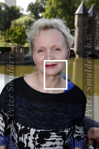Haarzuilens 6 juni 2018
Opening expositie in kasteel de haar met oa Rene Mioch Annewil Blankers Renee Soutendijk en Willeke v Ammelrooij.