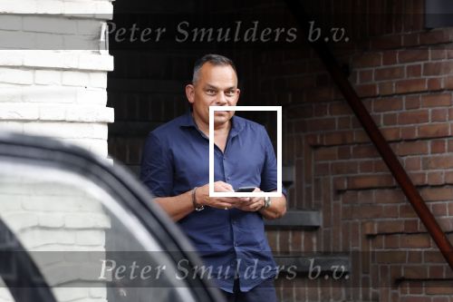 Amsterdam 22 mei 2018
Robert halewijn met mobiel en biro karretje